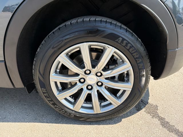 Used 2020 Cadillac XT4 Premium Luxury FWD image 31
