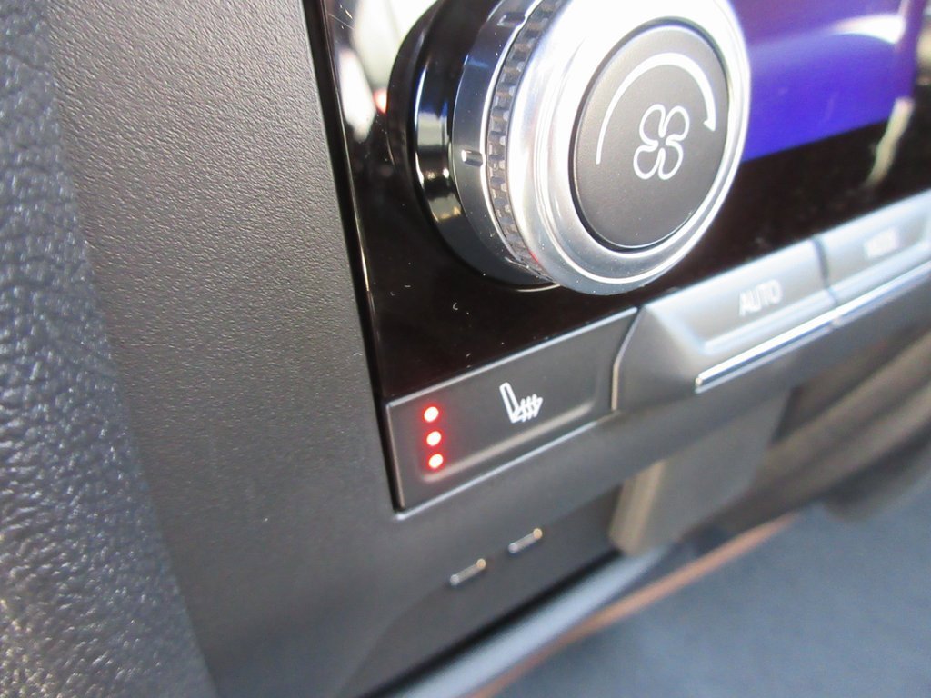 New 2026 GMC Acadia AT4 w/ Luxury Package image 15