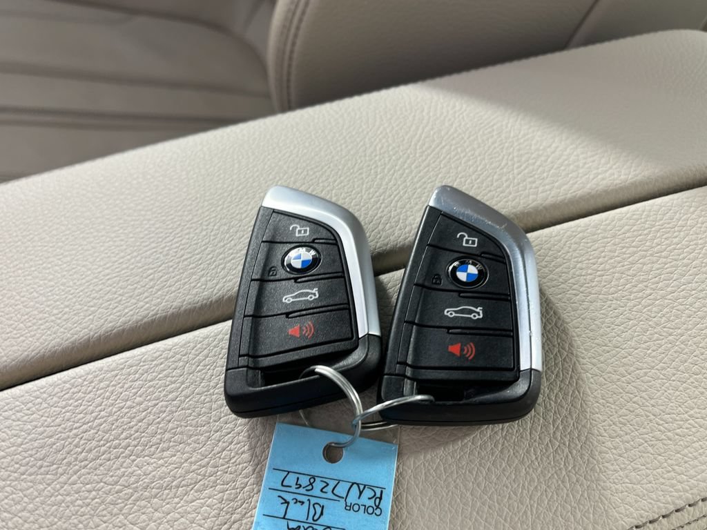Used 2023 BMW 530i xDrive w/ Convenience Package AWD/4WD image 29
