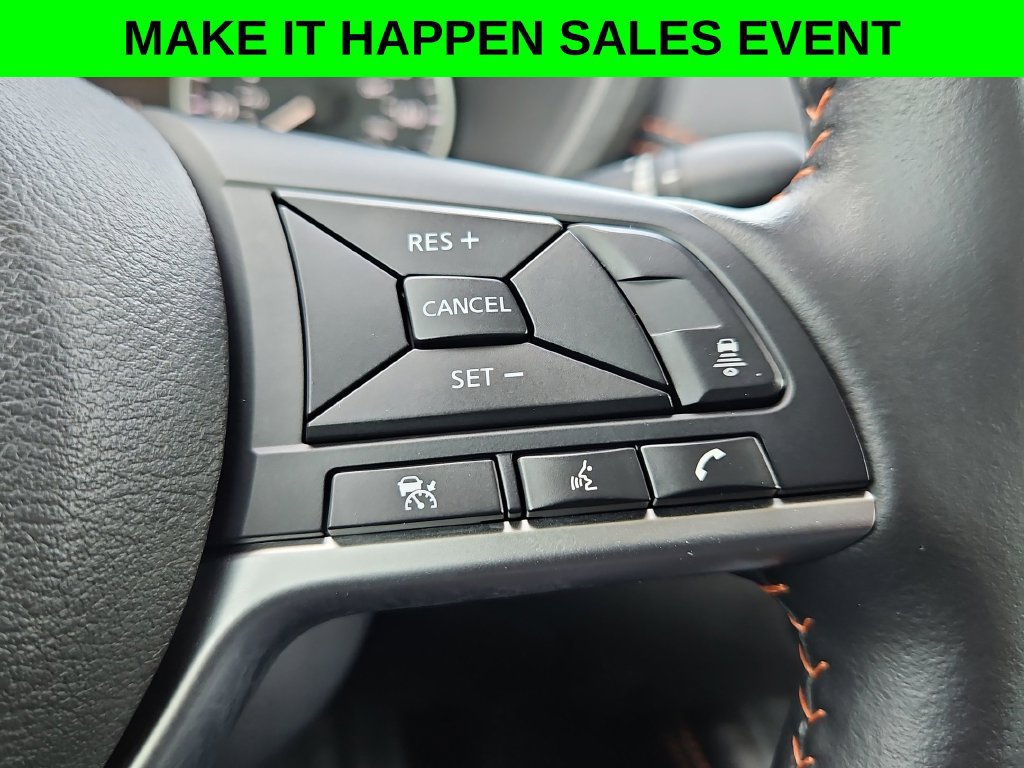Used 2023 Nissan Sentra SR w/ SR Premium Package FWD image 23