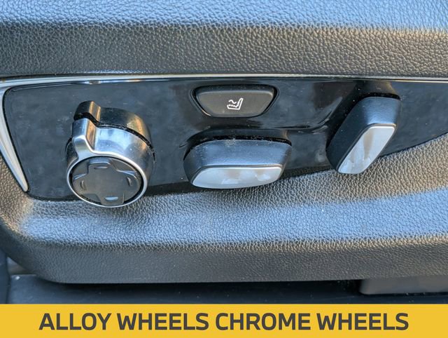 Used 2020 Cadillac Escalade ESV Platinum image 16