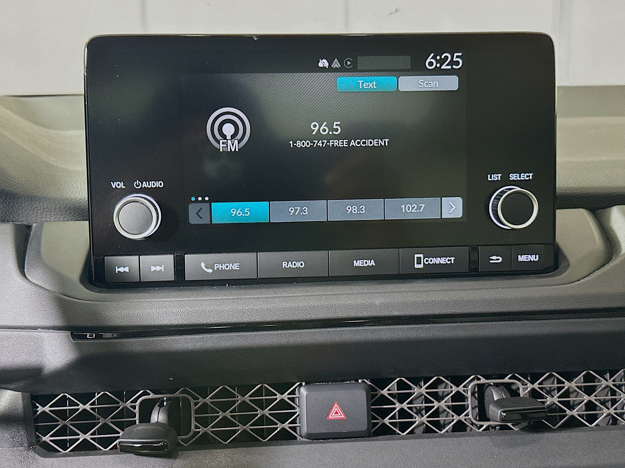 Used 2023 Honda Accord LX image 24