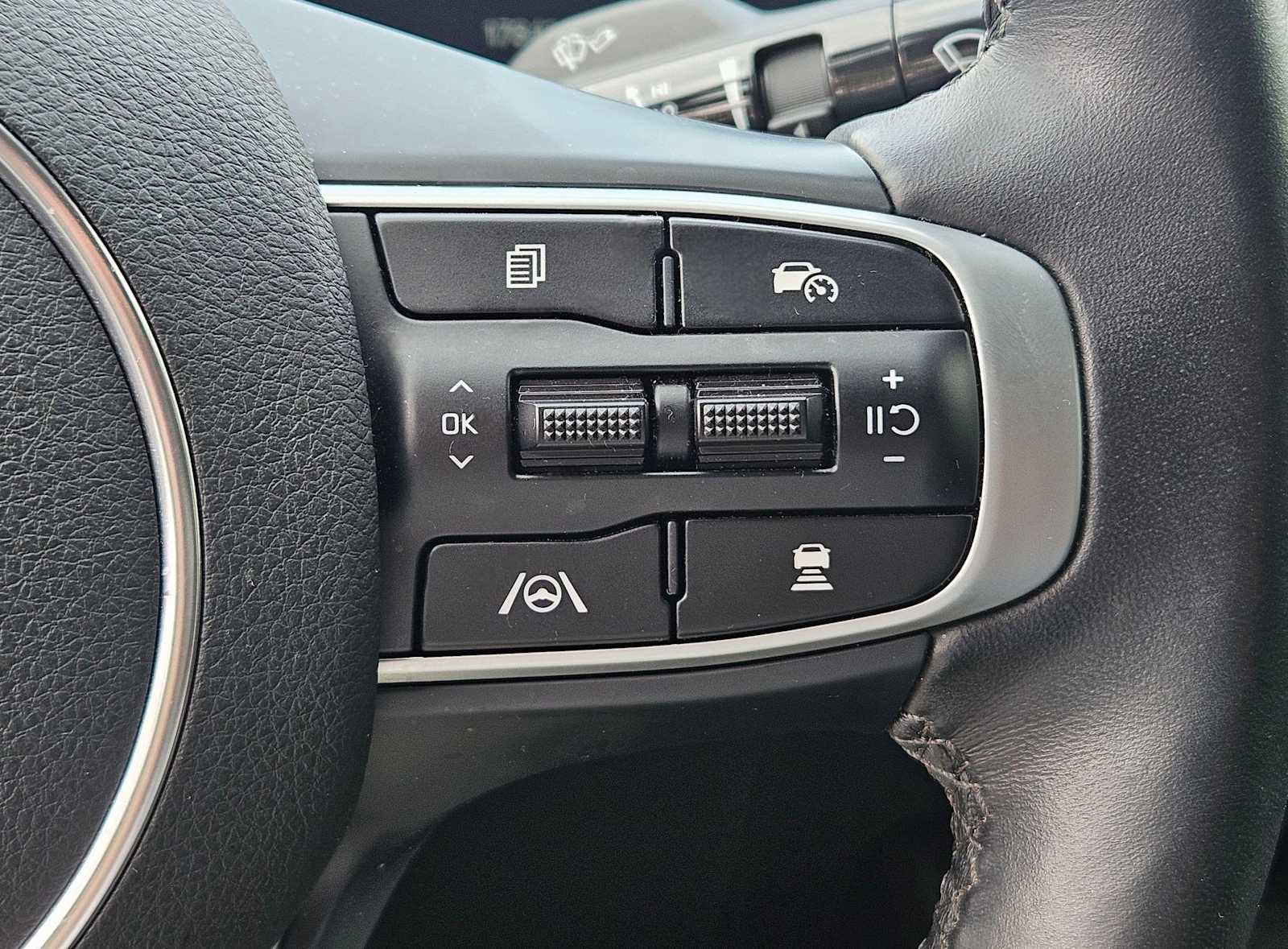 Used 2025 Kia K5 EX image 19