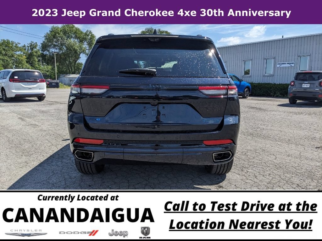 New 2023 Jeep Grand Cherokee 30th Anniversary AWD/4WD image 8