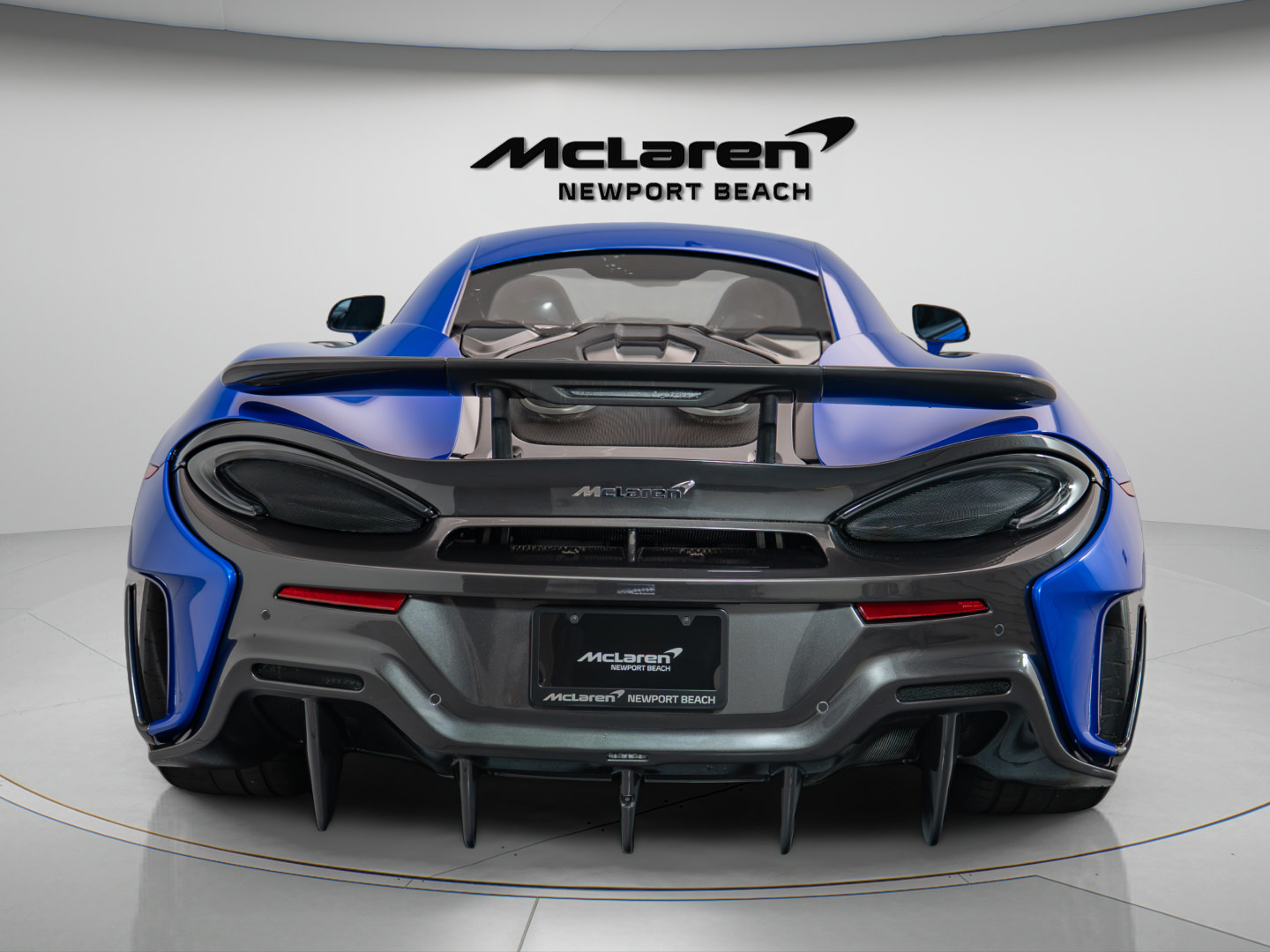 Used 2019 McLaren 600LT RWD image 5