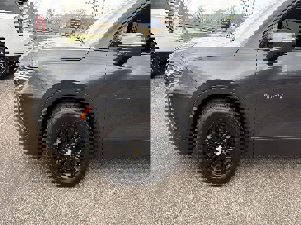 Used 2022 Chevrolet Blazer LT image 9