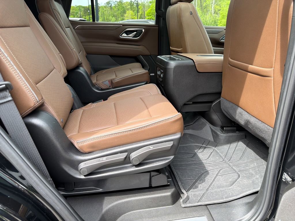 Used 2024 Chevrolet Tahoe High Country AWD/4WD image 51