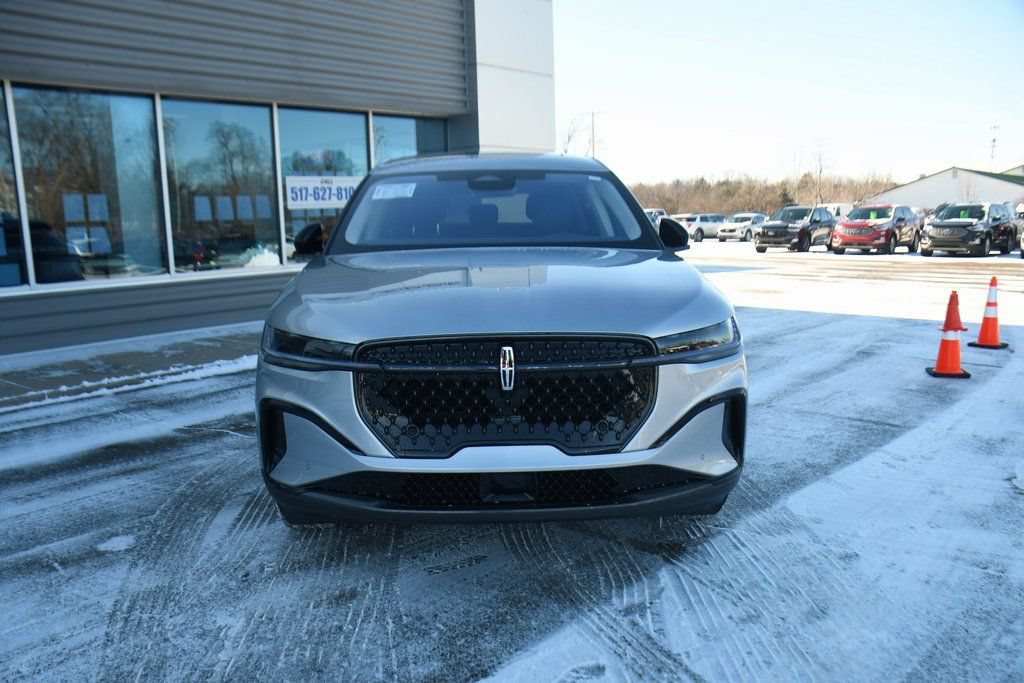 Used 2026 Lincoln Nautilus Premier w/ Equipment Group 102A AWD/4WD image 10