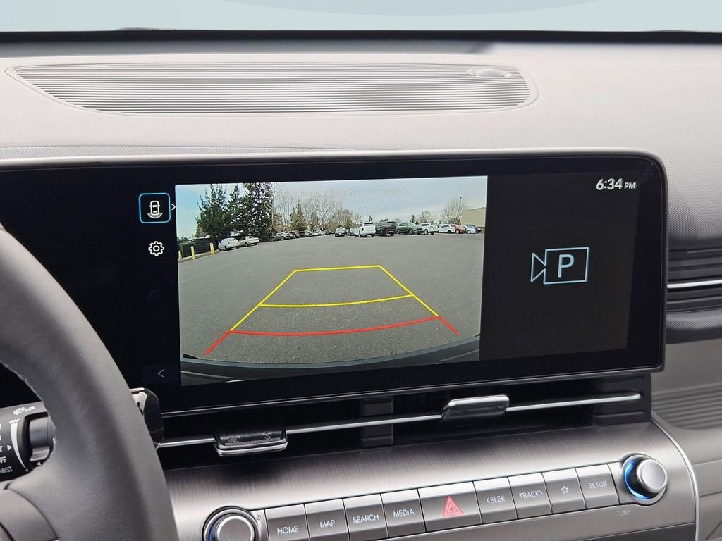 Certified 2025 Hyundai Kona SEL image 19