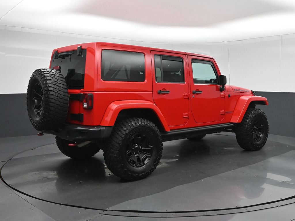 Used 2016 Jeep Wrangler Unlimited Rubicon AWD/4WD image 7