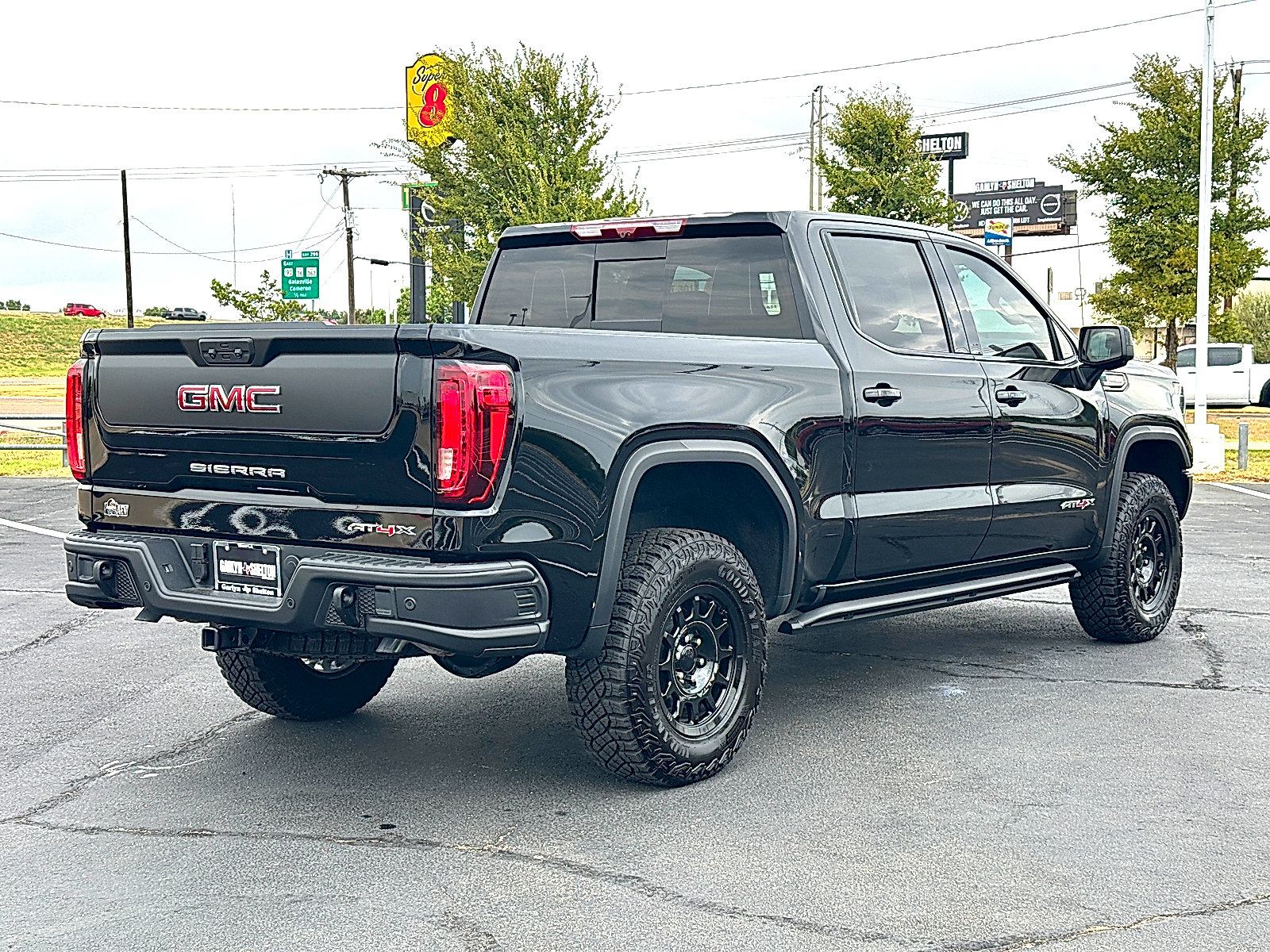 Used 2026 GMC Sierra 1500 AT4X w/ AT4X AEV Edition AWD/4WD image 7