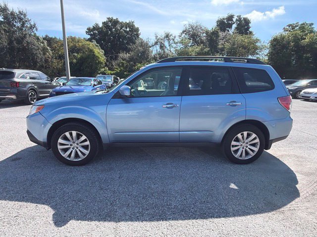 Used 2012 Subaru Forester 2.5X Premium AWD/4WD image 2