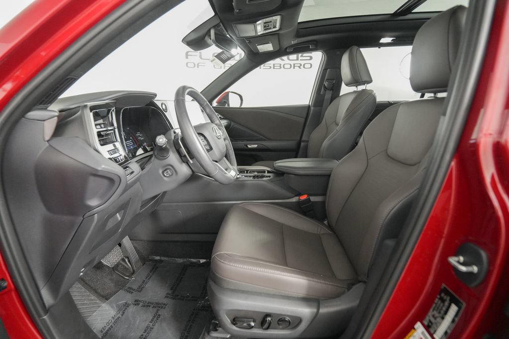 Certified 2026 Lexus TX 350 AWD w/ Technology Package image 9
