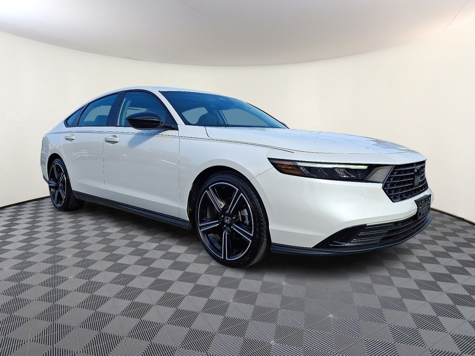 Used 2026 Honda Accord SE image 1