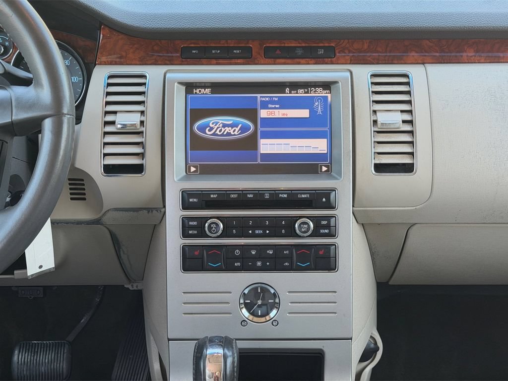 Used 2011 Ford Flex Limited w/ Rapid Spec Order Code AWD/4WD image 21