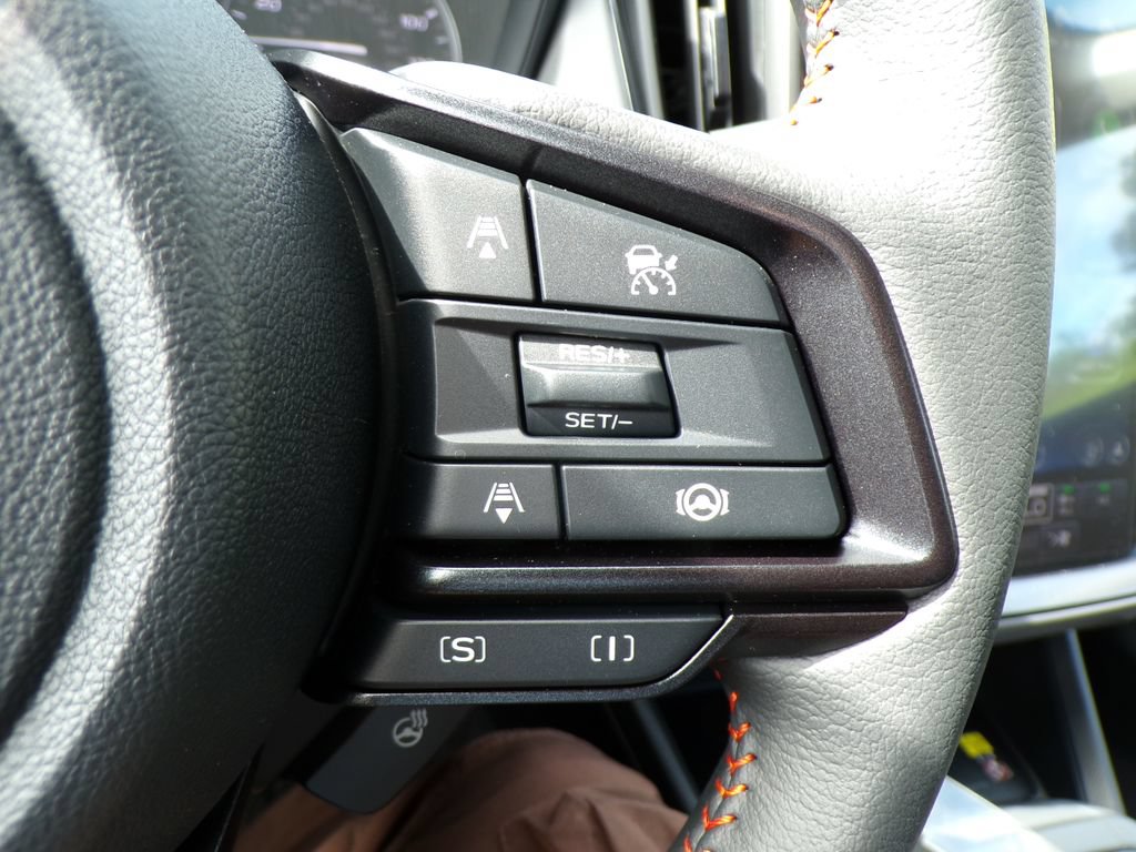 New 2026 Subaru Crosstrek 2.5i Limited AWD/4WD image 32