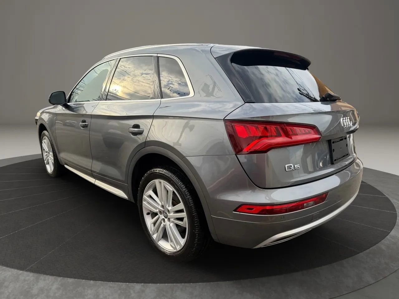 Used 2018 Audi Q5 2.0T Premium Plus image 7
