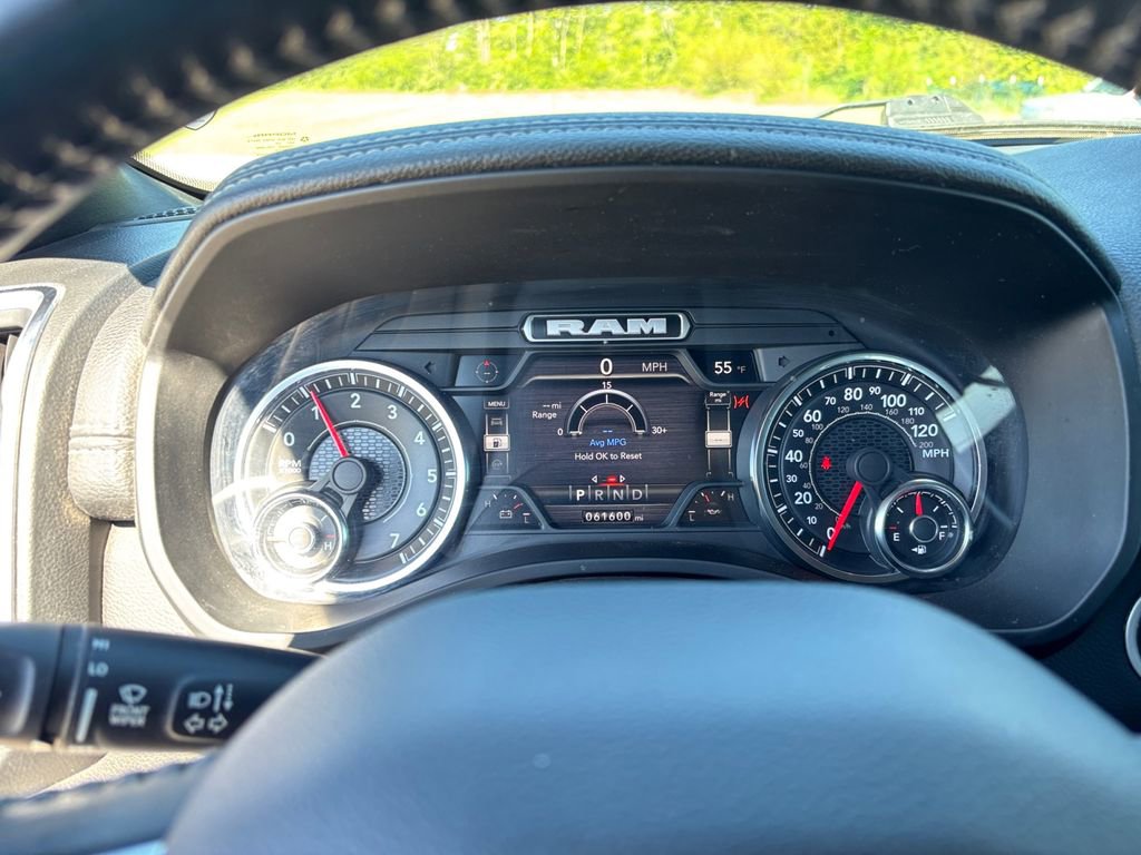 Used 2012 Dodge Grand Caravan SXT FWD image 21