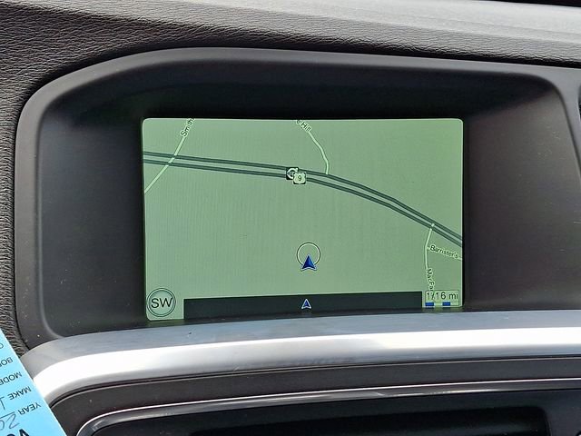 Used 2017 Volvo S60 T5 Dynamic w/ Vision Package image 17