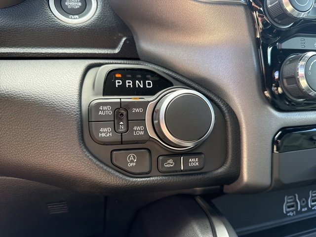 New 2026 RAM 1500 4x4 Crew Cab image 20