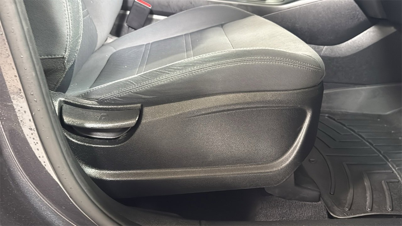 Used 2019 Kia Sorento LX image 20