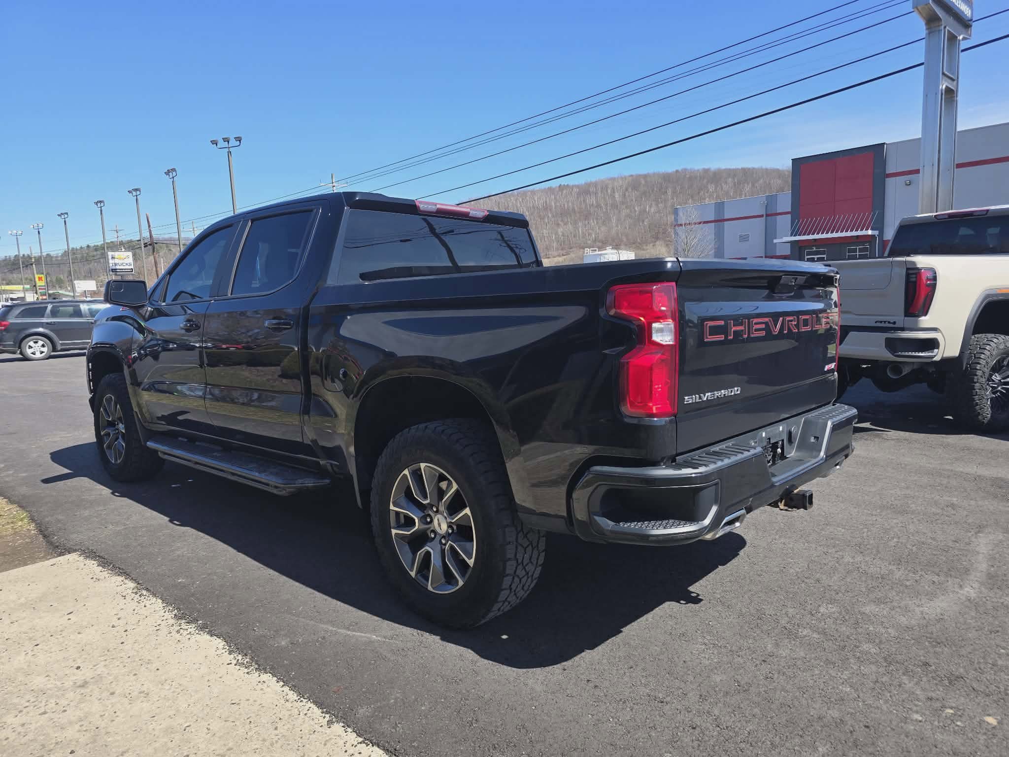 Used 2020 Chevrolet Silverado 1500 RST image 6