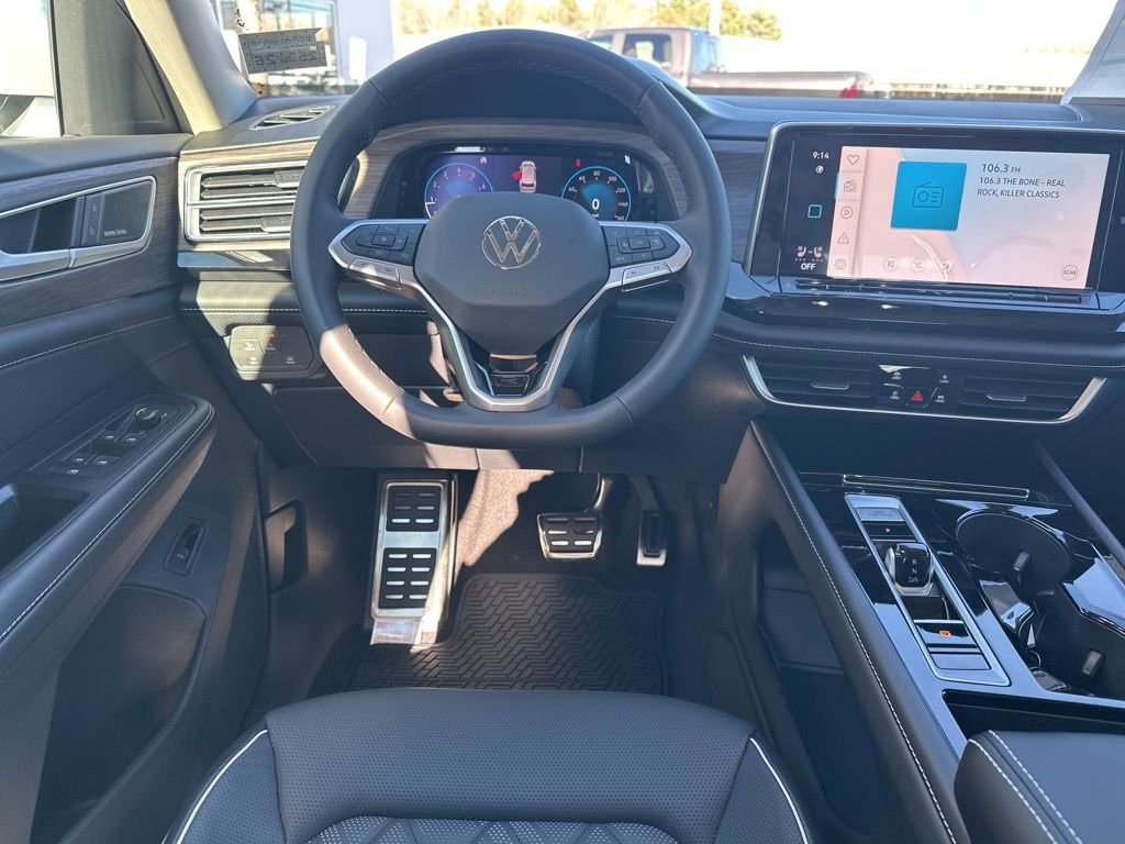 New 2026 Volkswagen Atlas SEL Premium R-Line image 13