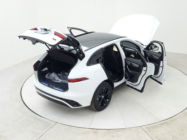 Certified 2026 Jaguar F-PACE R-Dynamic S image 16