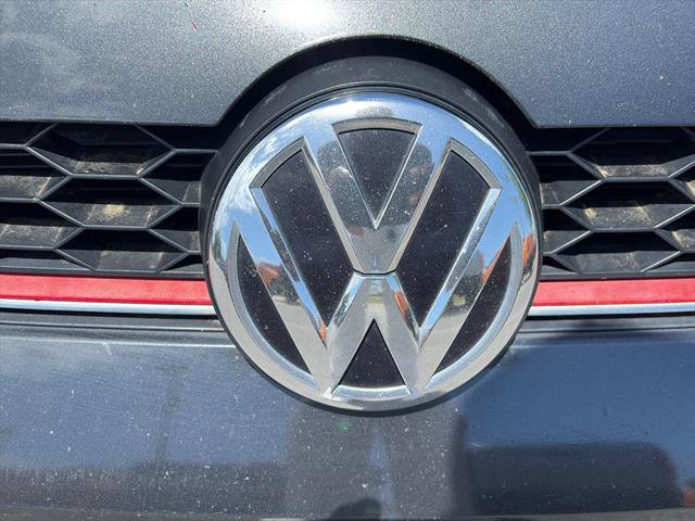Used 2015 Volkswagen GTI S FWD image 11