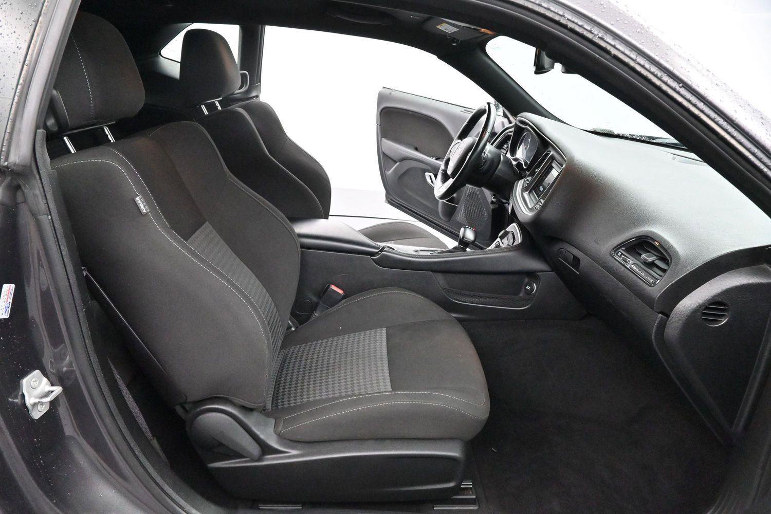 Used 2022 Dodge Challenger GT RWD image 26