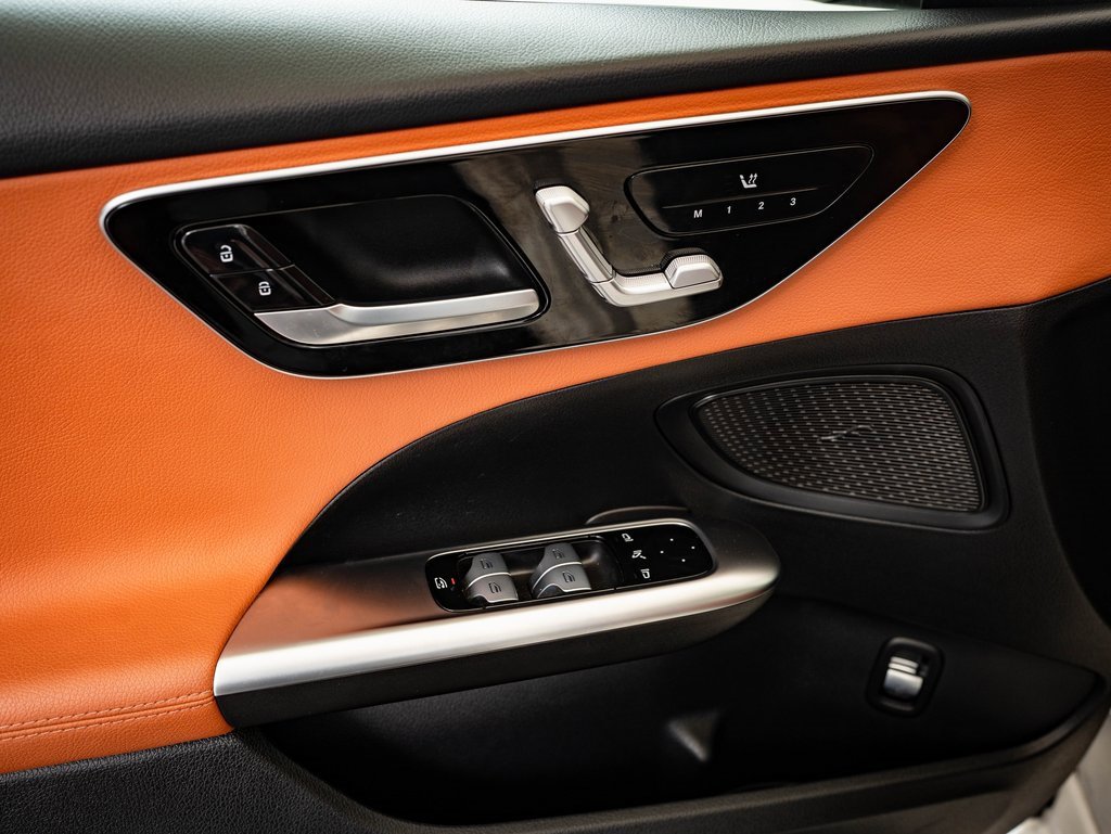 Certified 2025 Mercedes-Benz C 300 4MATIC Sedan image 22