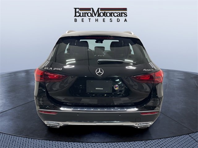 Used 2025 Mercedes-Benz GLA 250 4MATIC image 4