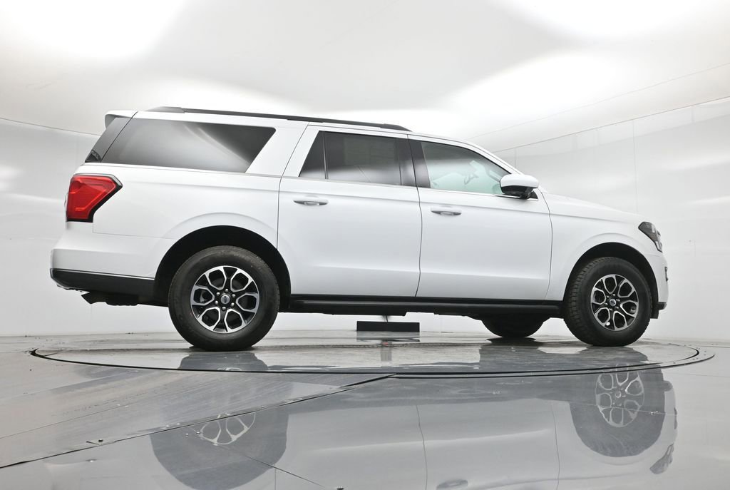 Used 2024 Ford Expedition Max XLT image 50
