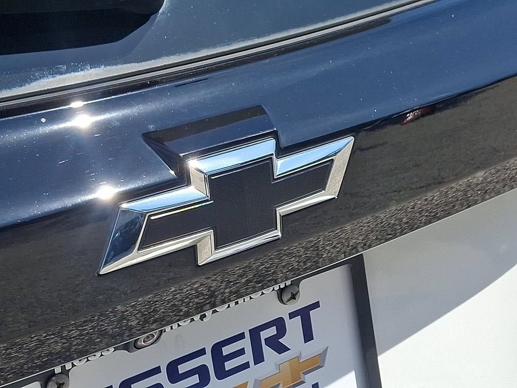 Certified 2023 Chevrolet Bolt LT w/ Infotainment Package FWD image 32