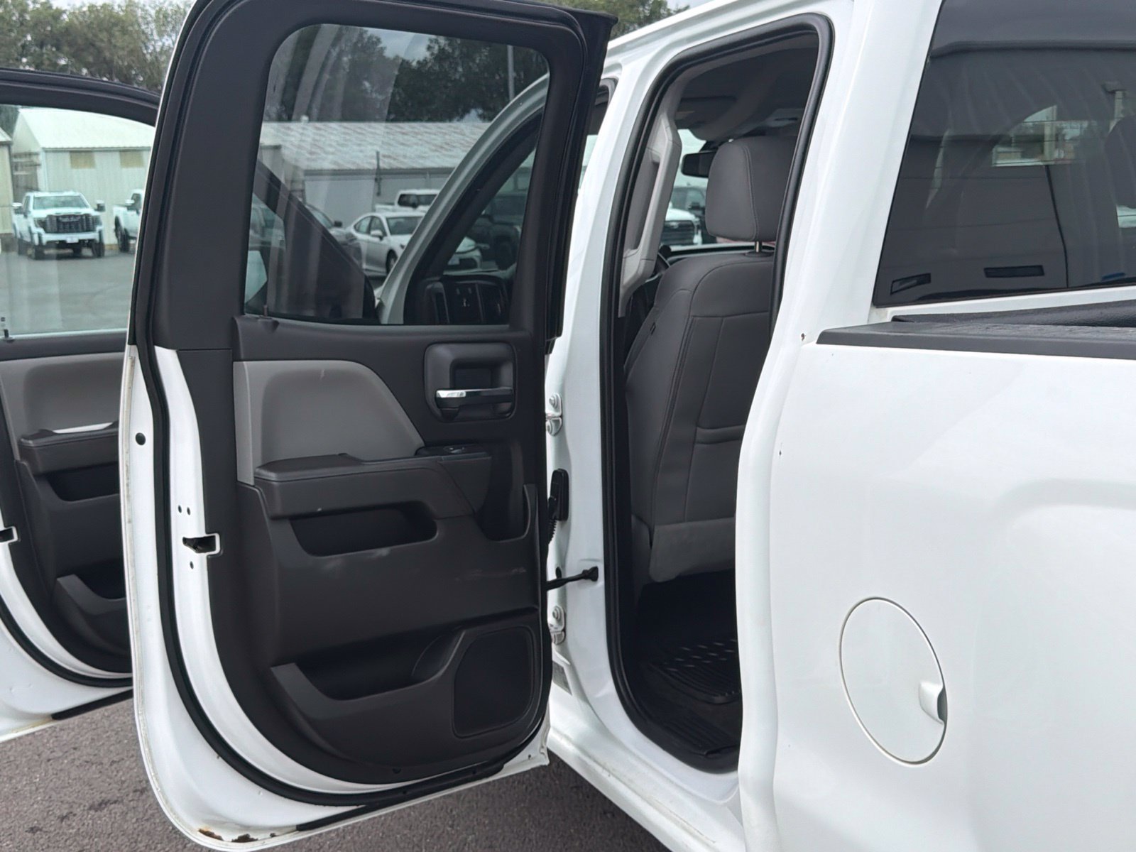 Used 2017 Chevrolet Silverado 1500 LS w/ Trailering Package AWD/4WD image 27