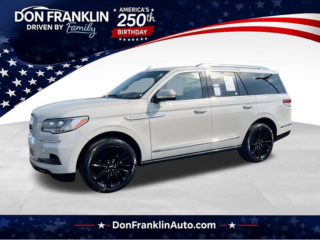 Used 2024 Lincoln Navigator Reserve AWD/4WD image 1