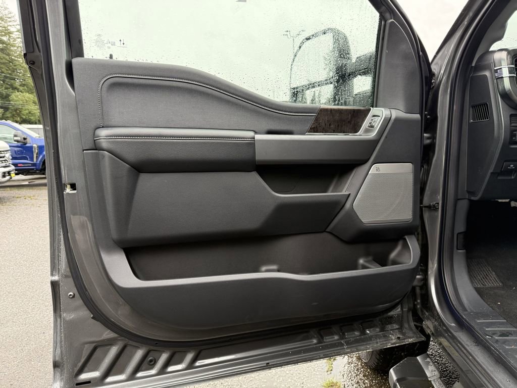 New 2025 Ford F350 Lariat w/ Lariat Ultimate Package image 21