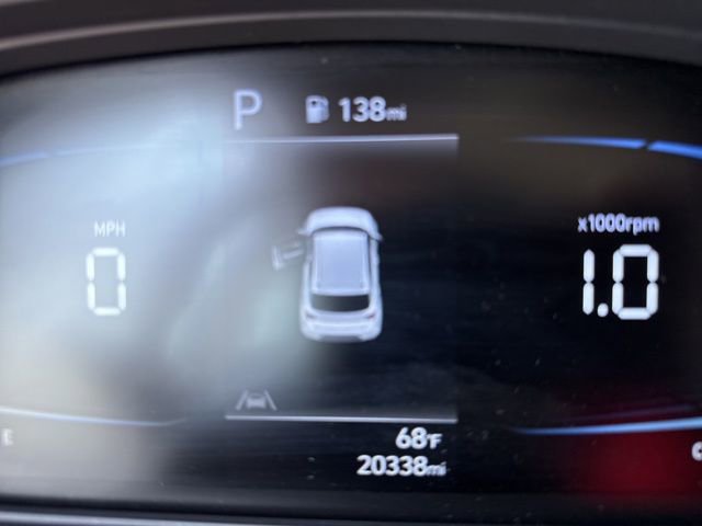 Used 2023 Hyundai Venue Limited image 12