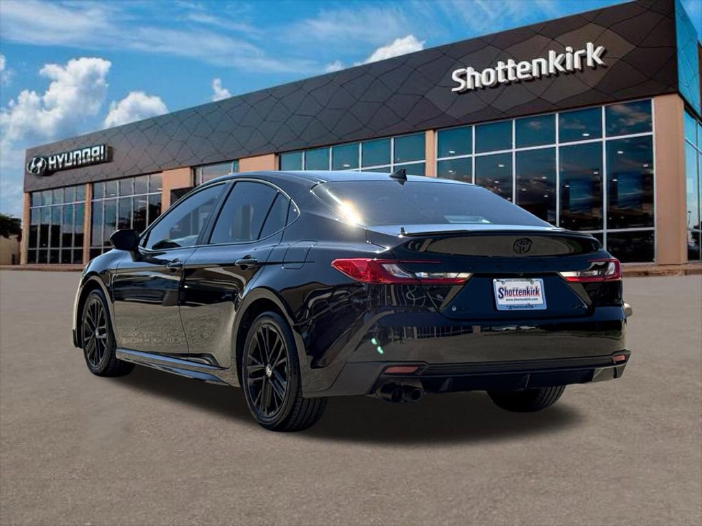 Used 2025 Toyota Camry SE w/ Multimedia Upgrade Package FWD image 8