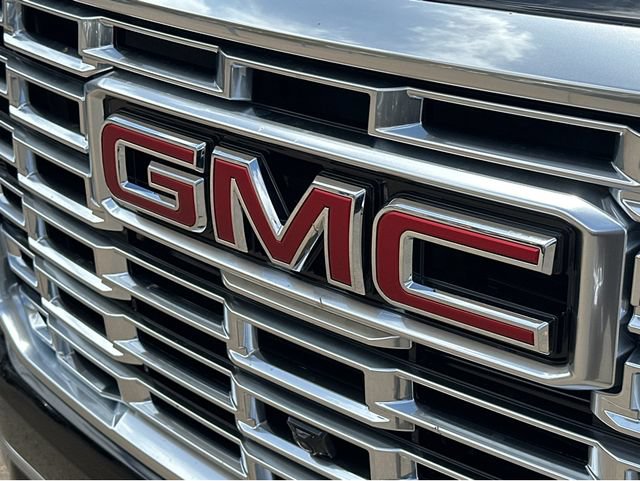 New 2026 GMC Yukon XL Denali w/ Advanced Technology Package AWD/4WD image 38