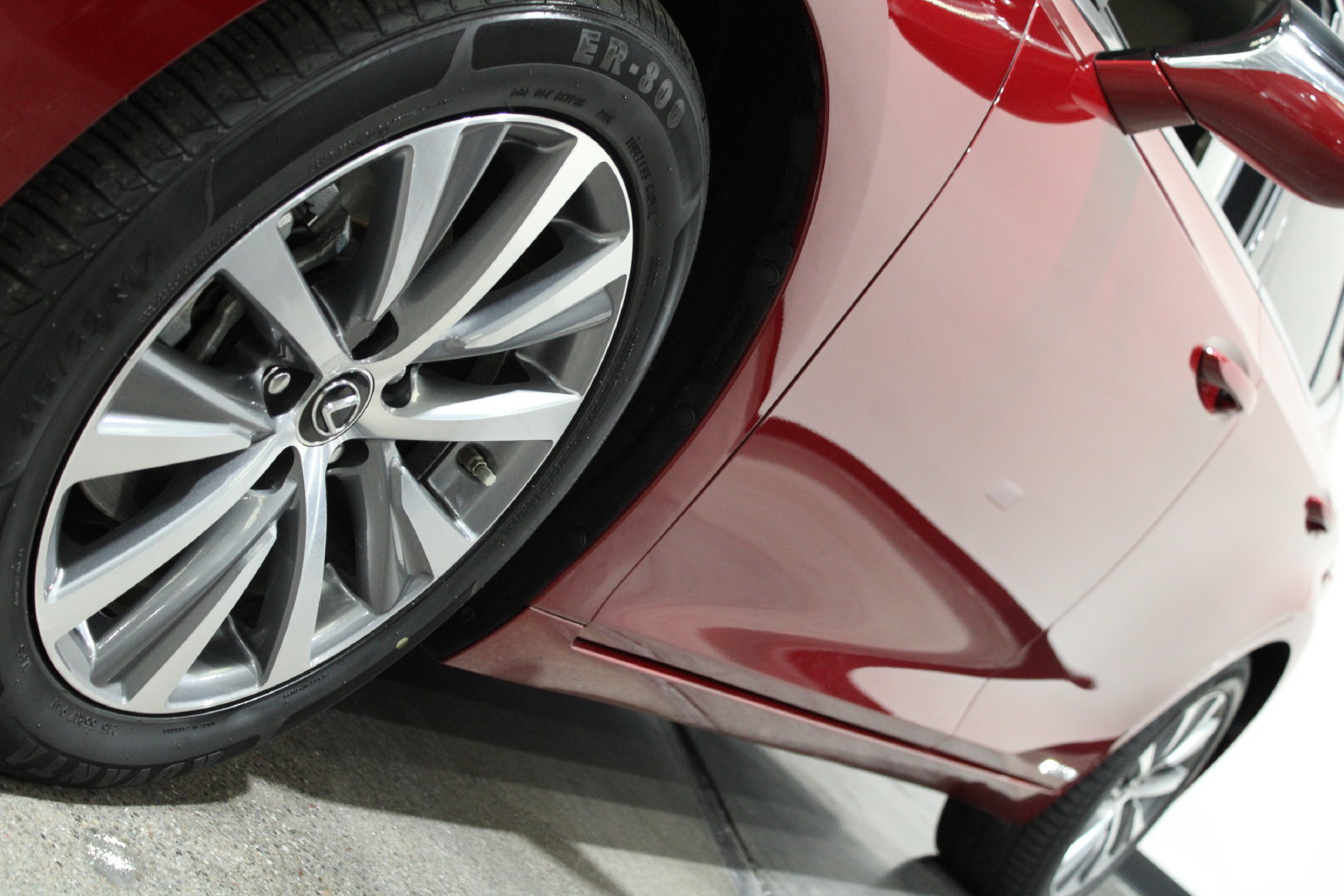 Used 2020 Lexus ES 300h w/ Premium Package FWD image 7