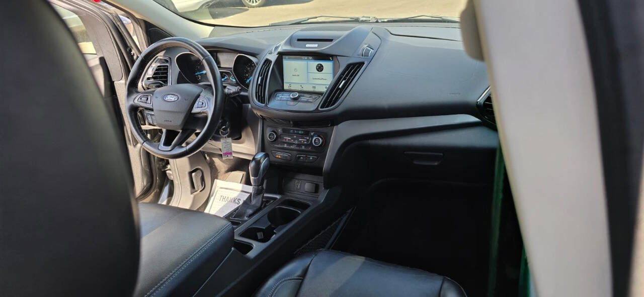 Used 2018 Ford Escape SEL image 34