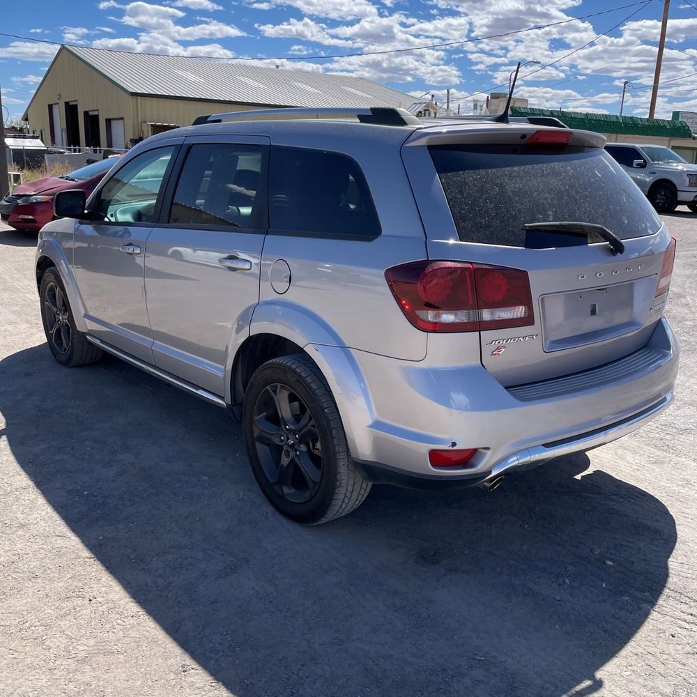 Used 2018 Dodge Journey Crossroad AWD/4WD image 4