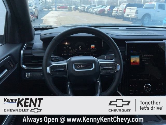 Used 2025 GMC Acadia Elevation image 22