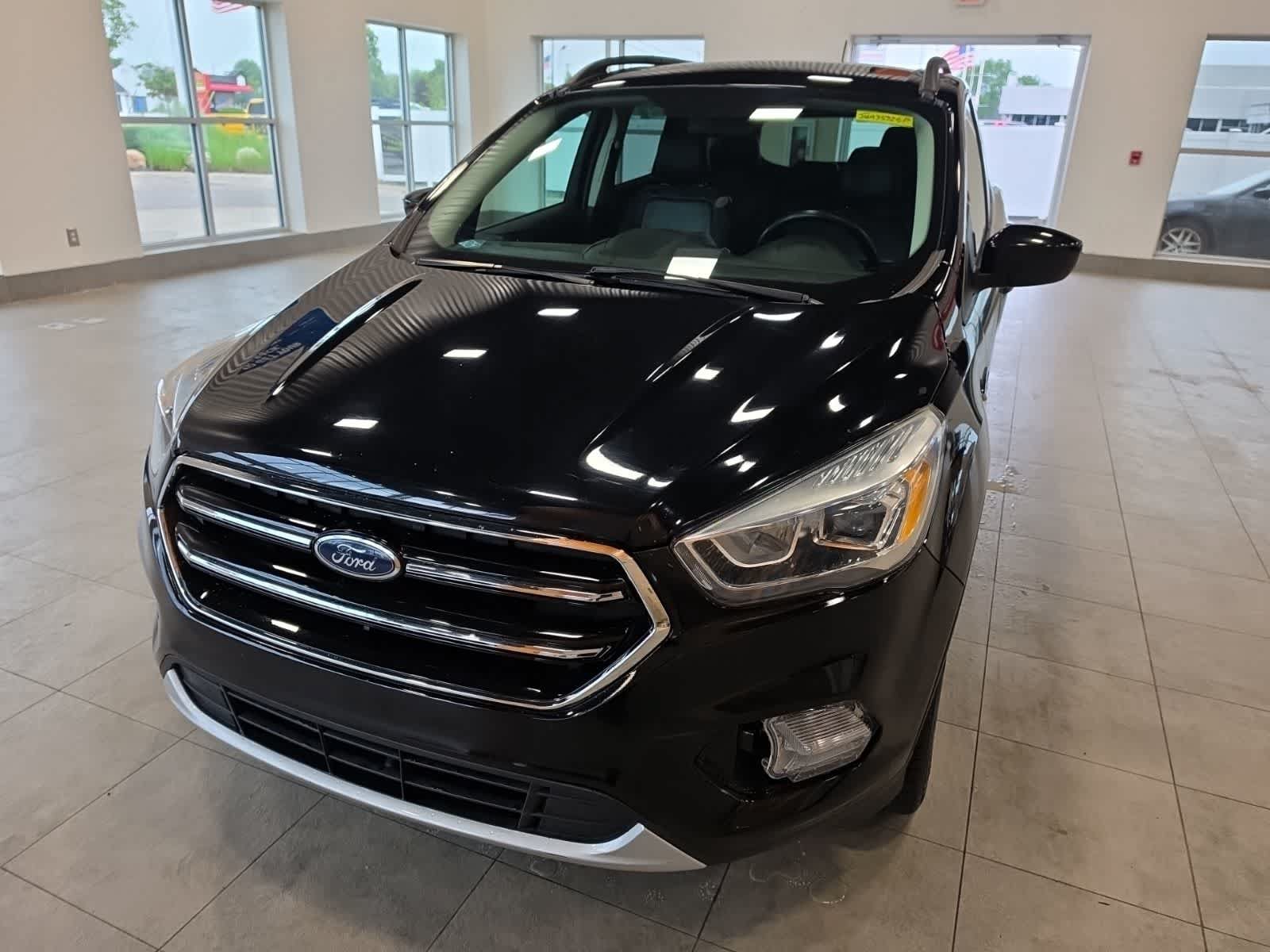 Used 2018 Ford Escape SEL AWD/4WD video 2