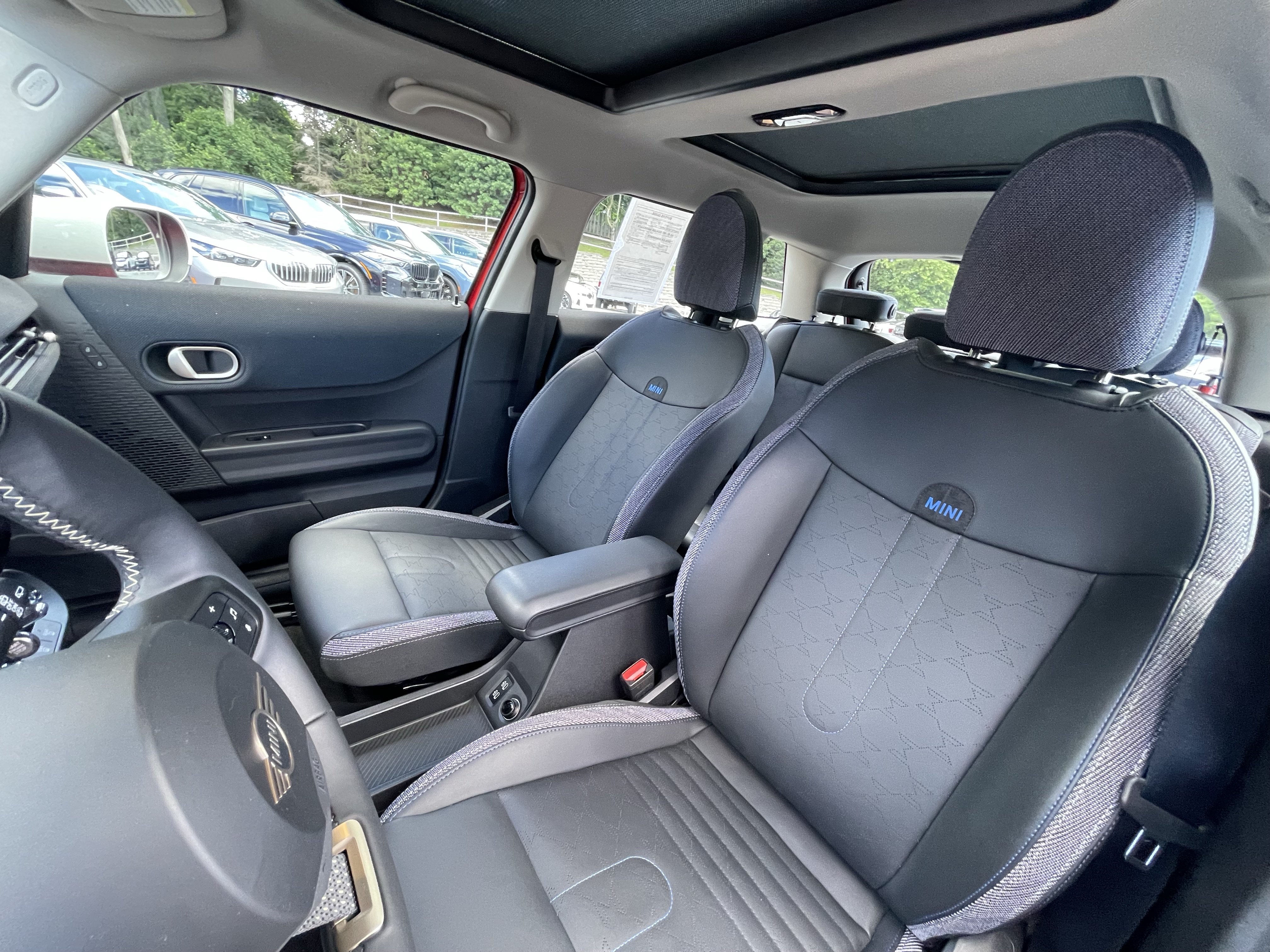 Used 2025 MINI Cooper S FWD image 8