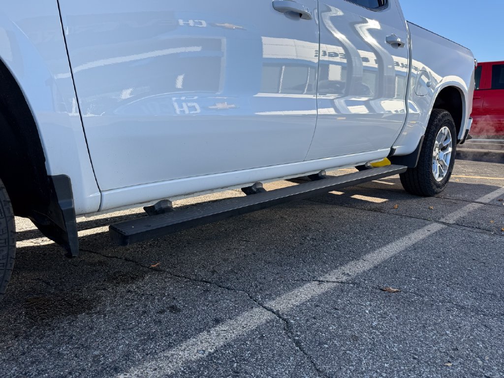 Certified 2022 Chevrolet Silverado 1500 RST w/ Z71 Off-Road Package AWD/4WD image 13