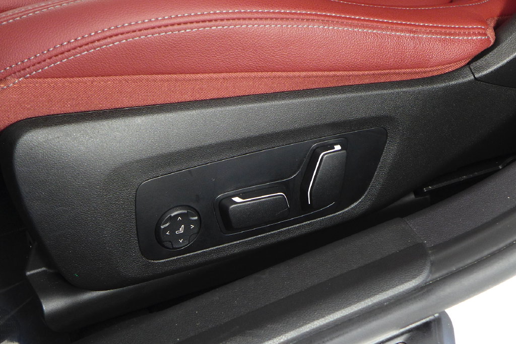 Used 2024 BMW M340i w/ Premium Package RWD image 23