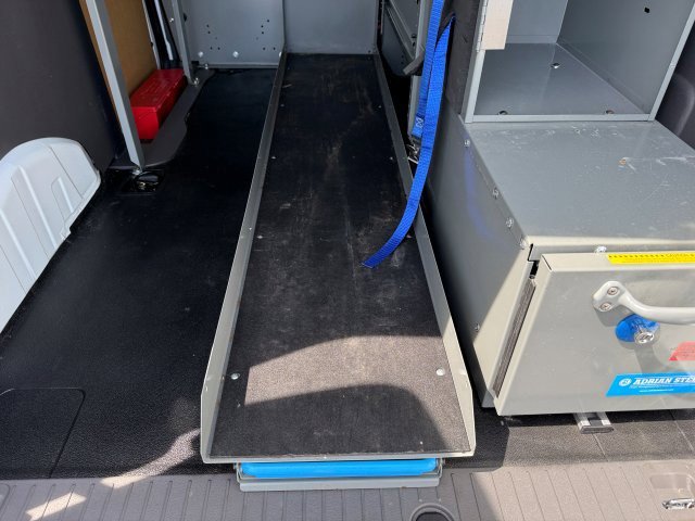 Used 2020 Ford Transit Connect XL image 16