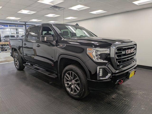 Used 2020 GMC Sierra 1500 AT4 w/ AT4 Premium Package image 3